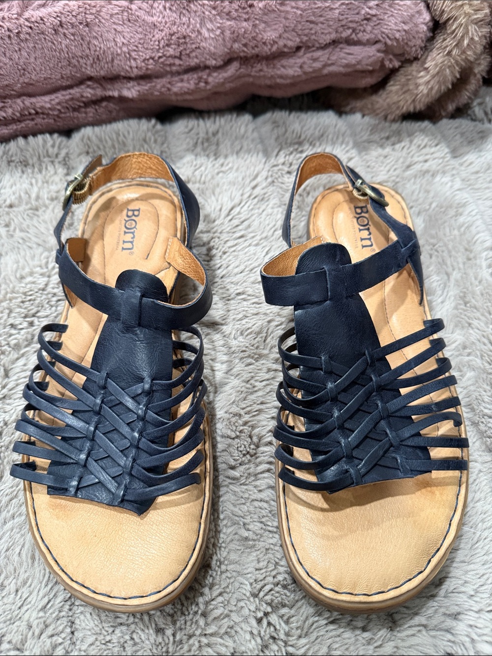 Born Navy Leather Strappy comfy Slingback Sandals, walking sandals, sz 8.5